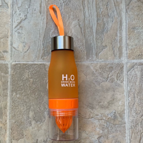 NWOT H2O Fruit Infuser - Picture 2 of 3
